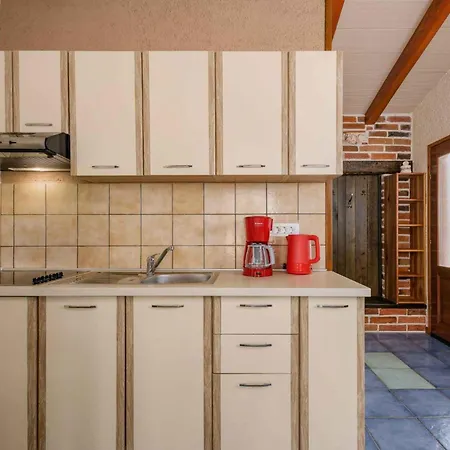 In - Istrien 53419 * Višnjan